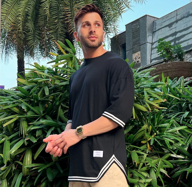 oversized t-shirt