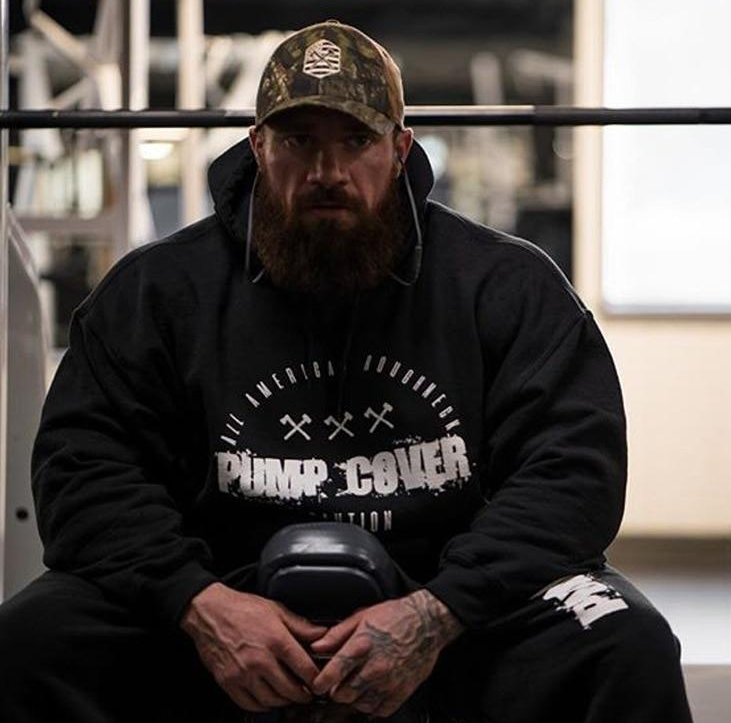 Does Wearing a Hoodie at the Gym Help