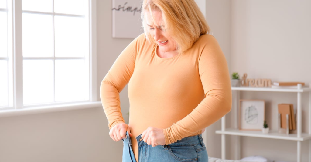 Is wearing tight clothes bad for you
