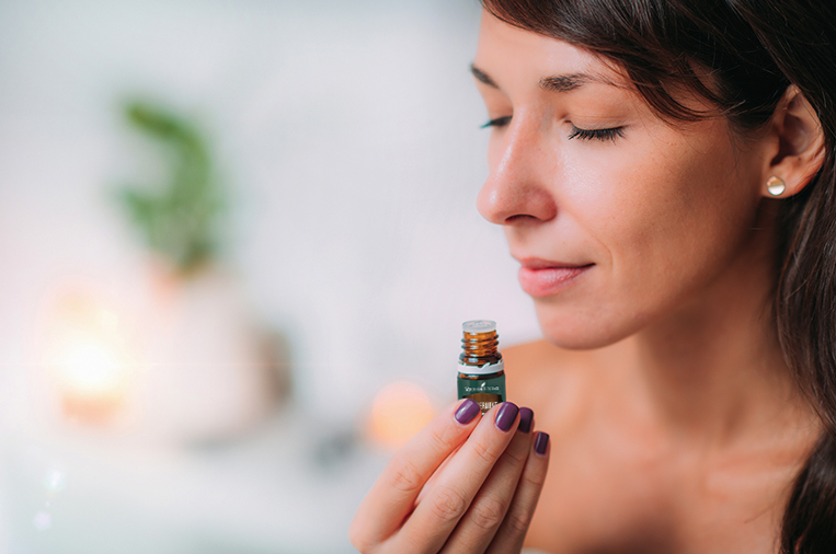 Is it ok to put peppermint oil on skin