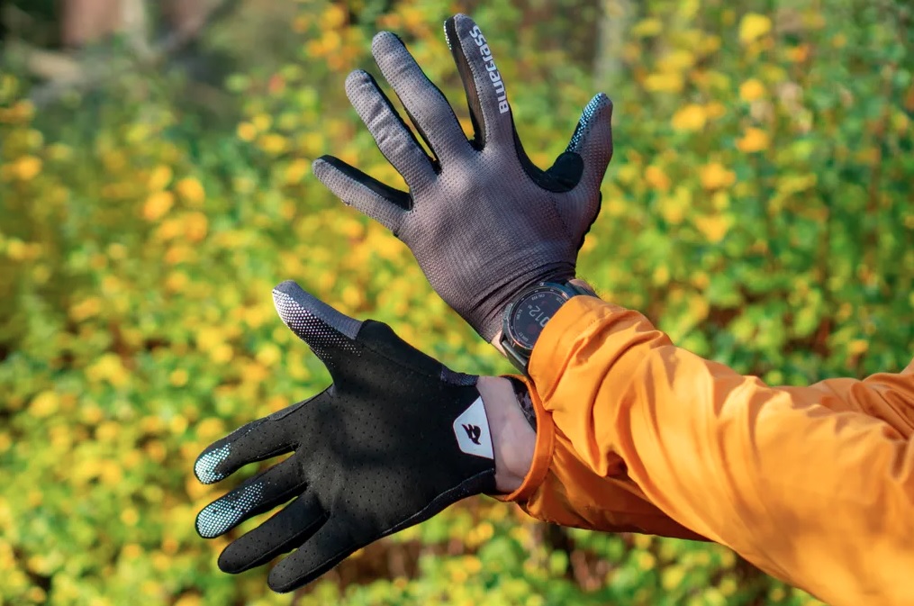 Why wearing gloves is important ?