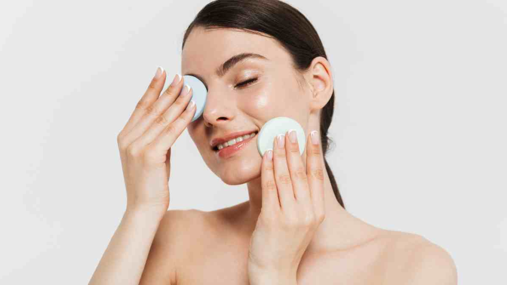 Is it good to apply raw milk on face