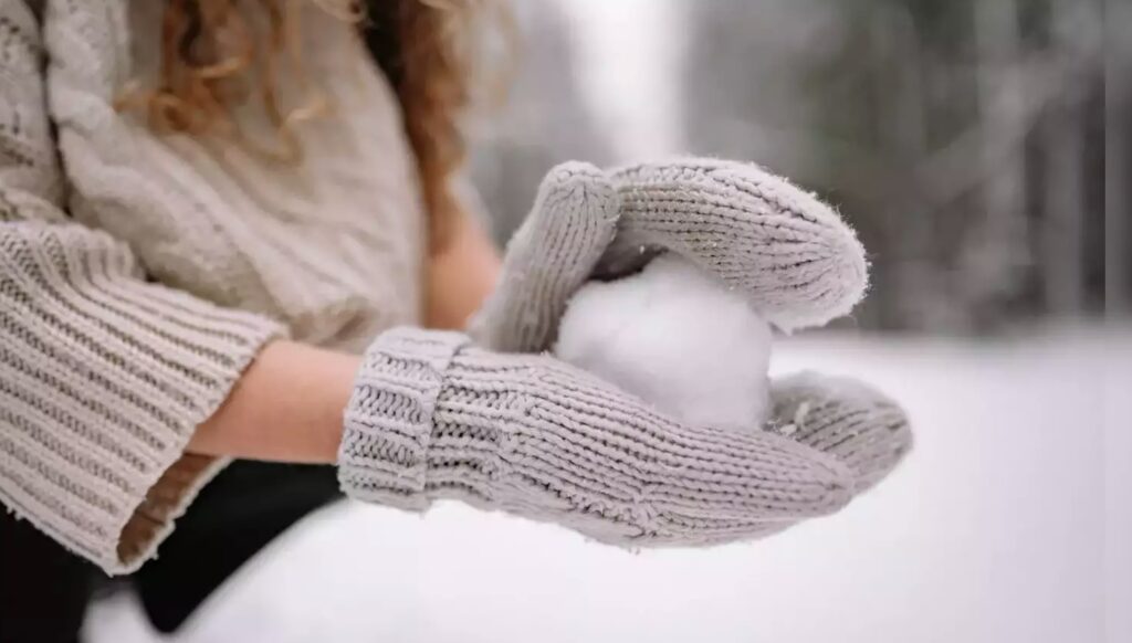 Why wearing gloves is important ?