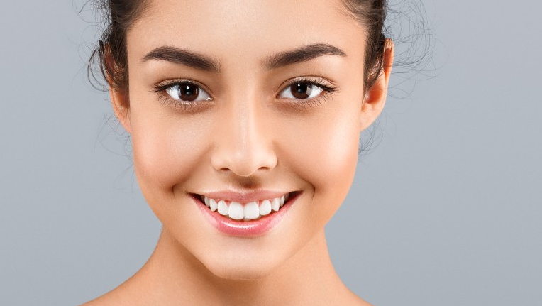 Is it good to apply neem oil on face