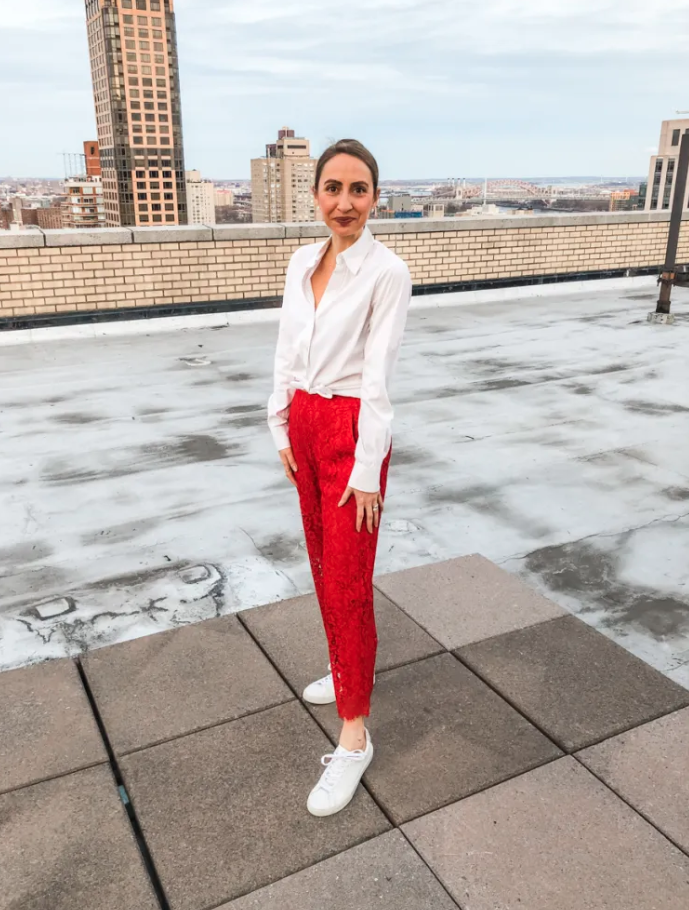 How to style a red pant