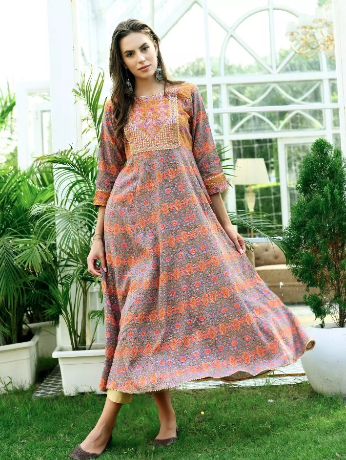 How to style an Anarkali kurti for a wedding ?