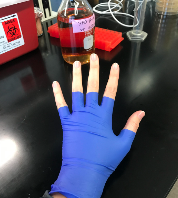 Why fingerless gloves are stylish