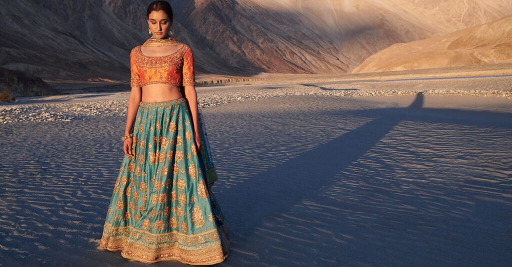 How to style a ghagra ?