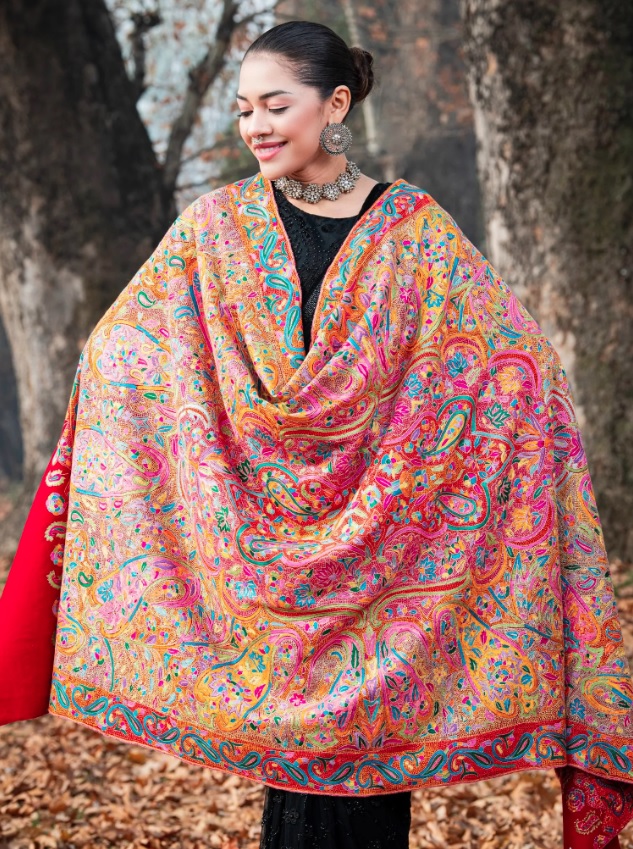 How to style a pashmina shawl ?