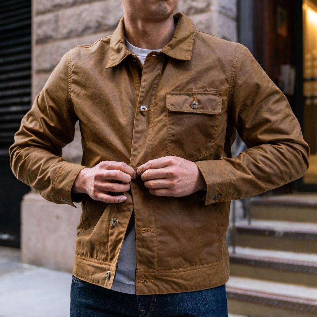 How to style a canvas jacket ?